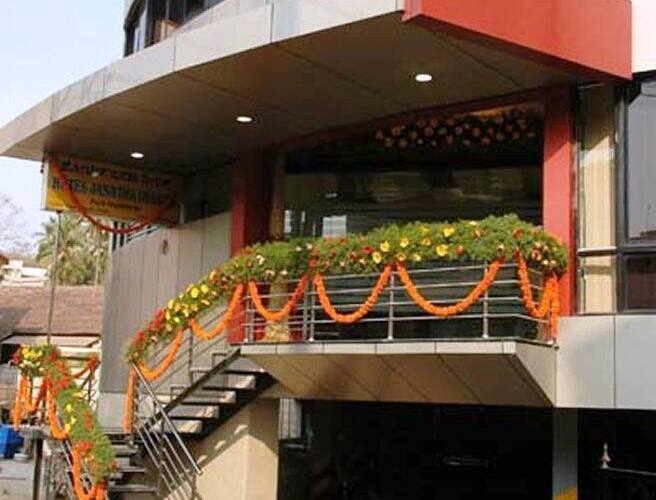 Hotel Janatha Deluxe, Mangalore 3
